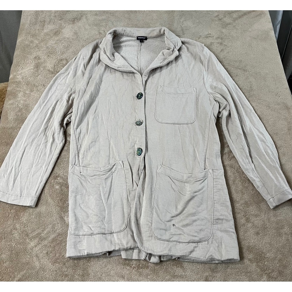 Bluesalt The cardigan Womens Size 3(large) Light Beige Two Large Front Patch EUC